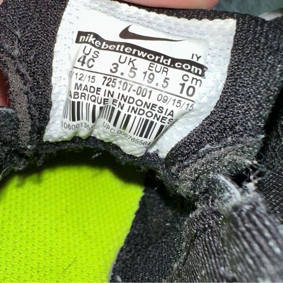 Nike Free 5.0 Baby Toddler Shoes Unisex 4C Black White No Lace / Hook & Loop - Picture 7 of 9